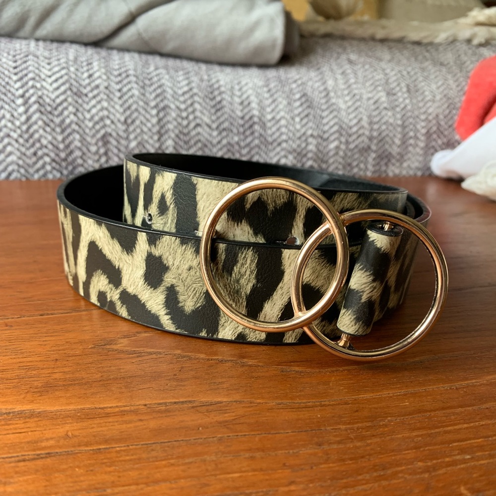 Call it spring cheetah print belt